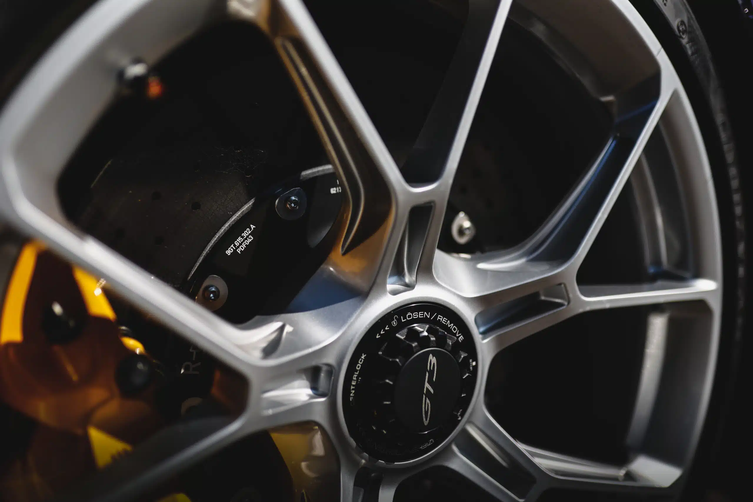 Porsche 911 922 GT3 2