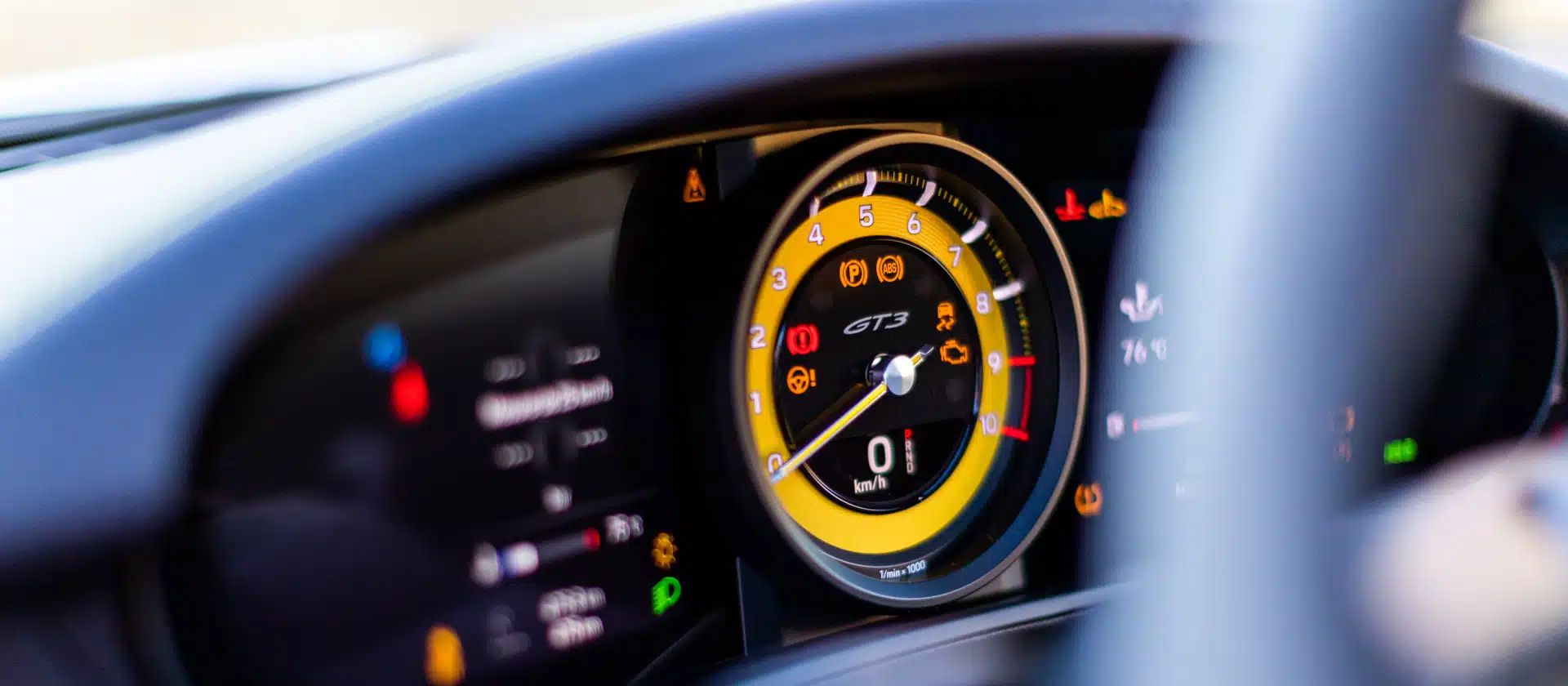 Porsche 911 922 GT3 4